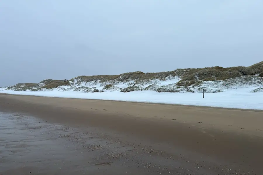 Sneeuw duinen Julianadorp